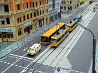 Bus und Straßenbahn in der Könneritzstraße