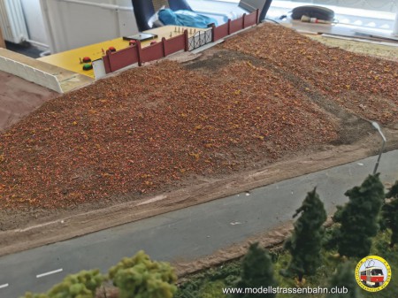 Die Fl&auml;che am Hang an der Moritzburger Stra&szlig;e