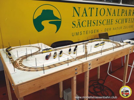 Die kleine Kirnitzschtalbahn vor der gro&szlig;en Kirnitzschtalbahn