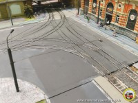 -Mit der Straßenfarbe ist alles wieder frisch geteert